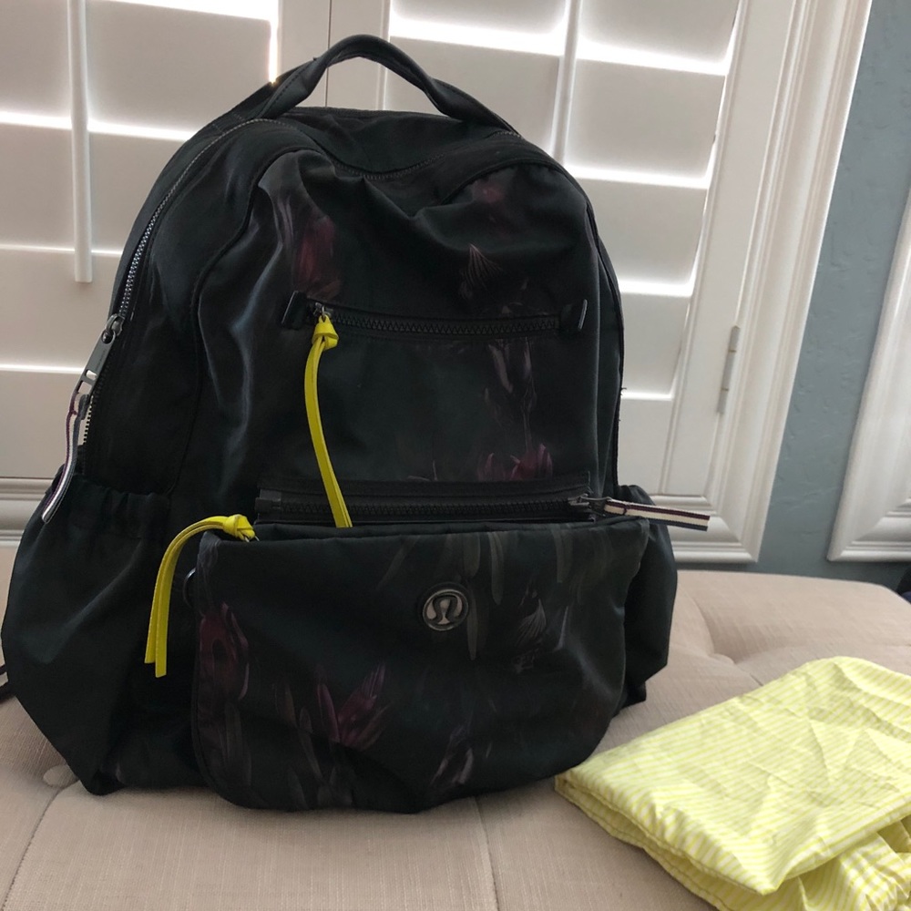💝Lululemon Midnight Iris backpack